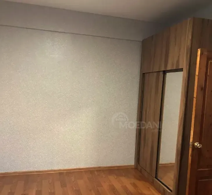 Сдам 4-комн. квартиру 180м² 1/2 эт. Тбилиси - изображение 6