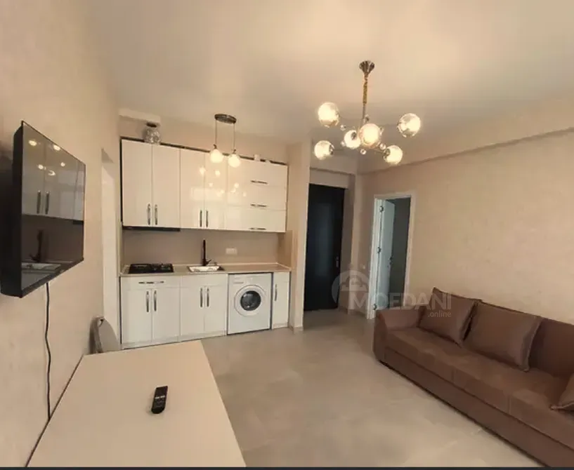 ქირავდება 3 ოთახიანი ბინა 65მ² 3/8 სართ თბილისი - photo 1