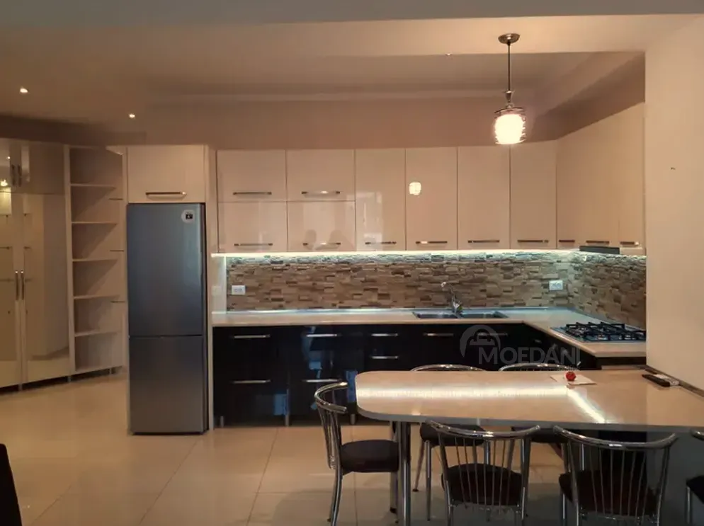 Сдам 3-комн. квартиру 100м² 7/12 эт. Тбилиси - изображение 1