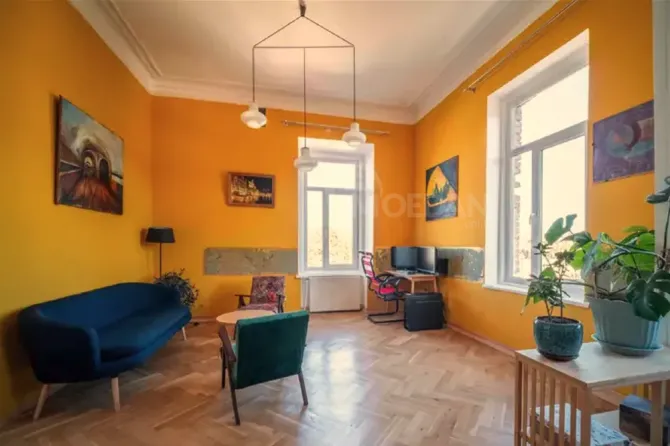 Apartments For Rent two-room 55м² 3/3 floor Tbilisi - photo 1