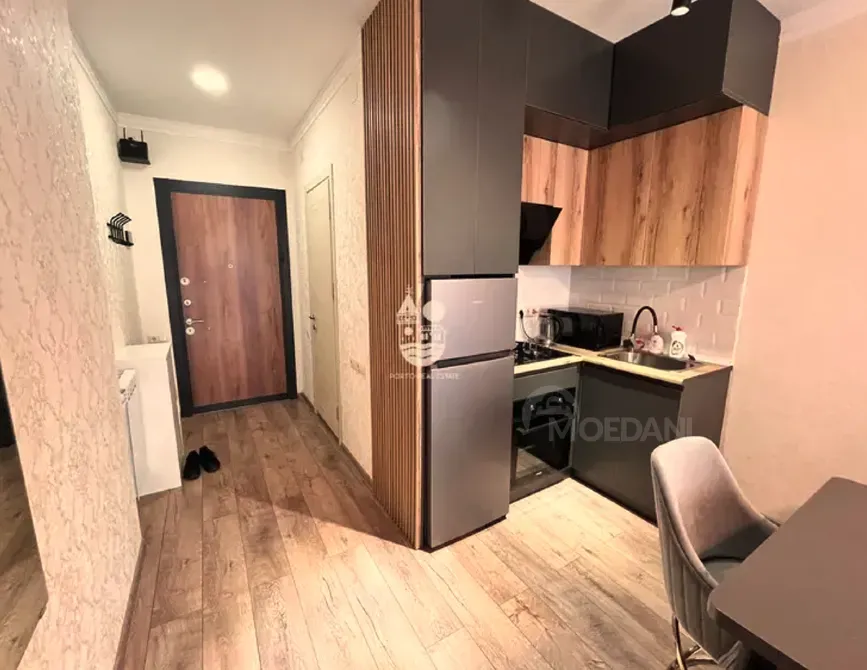 Apartments For Rent two-room 50м² 16/30 floor Batumi - photo 2