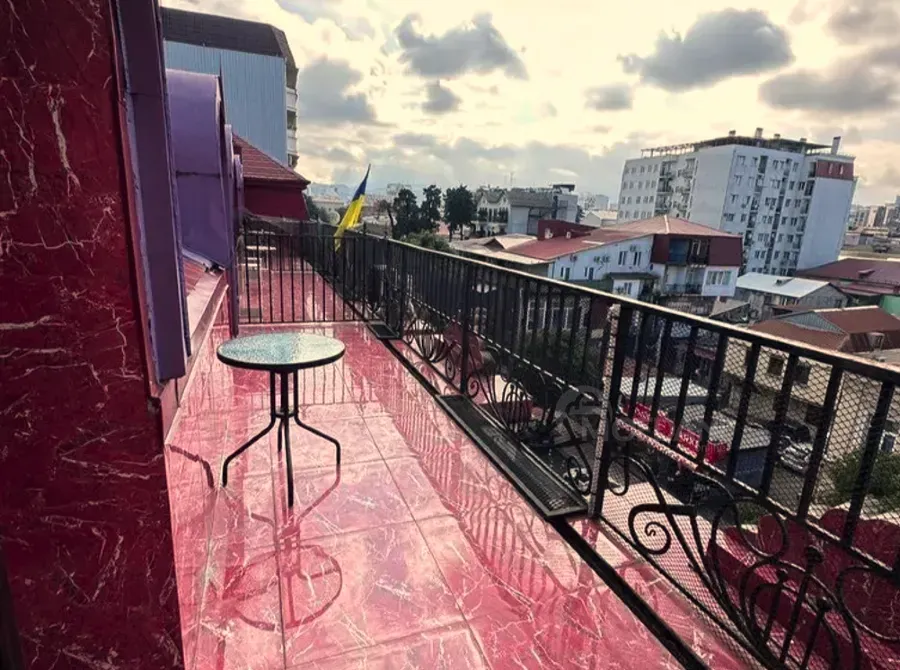 Apartments For Rent two-room 65м² 5/5 floor Batumi - photo 5