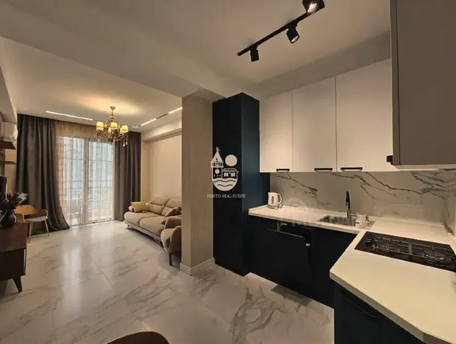 Apartments For Rent two-room 60м² 4/5 floor Batumi - photo 4