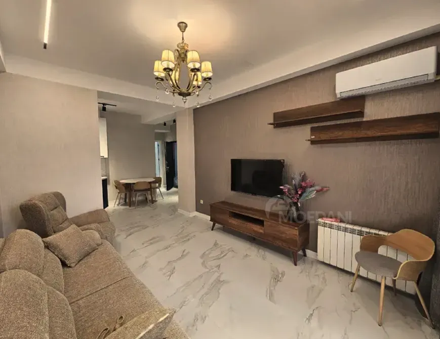 Apartments For Rent two-room 60м² 4/5 floor Batumi - photo 2