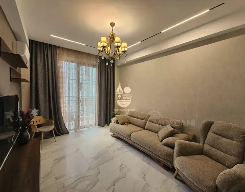 Apartments For Rent two-room 60м² 4/5 floor Batumi - photo 1