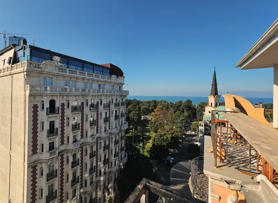 Apartments For Sale three-room 112м² 10/10 floor Batumi - photo 5