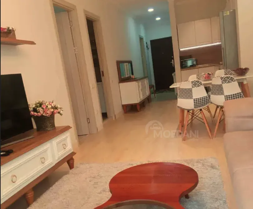 Продам 3-комн. квартиру 78м² 7/9 эт. Батуми - изображение 1