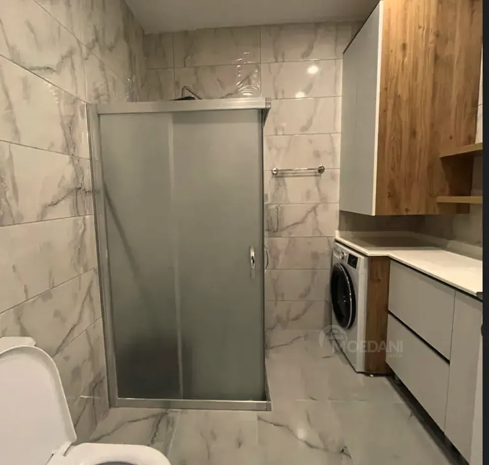 Apartments For Rent three-room 90м² 16/47 floor Batumi - photo 7