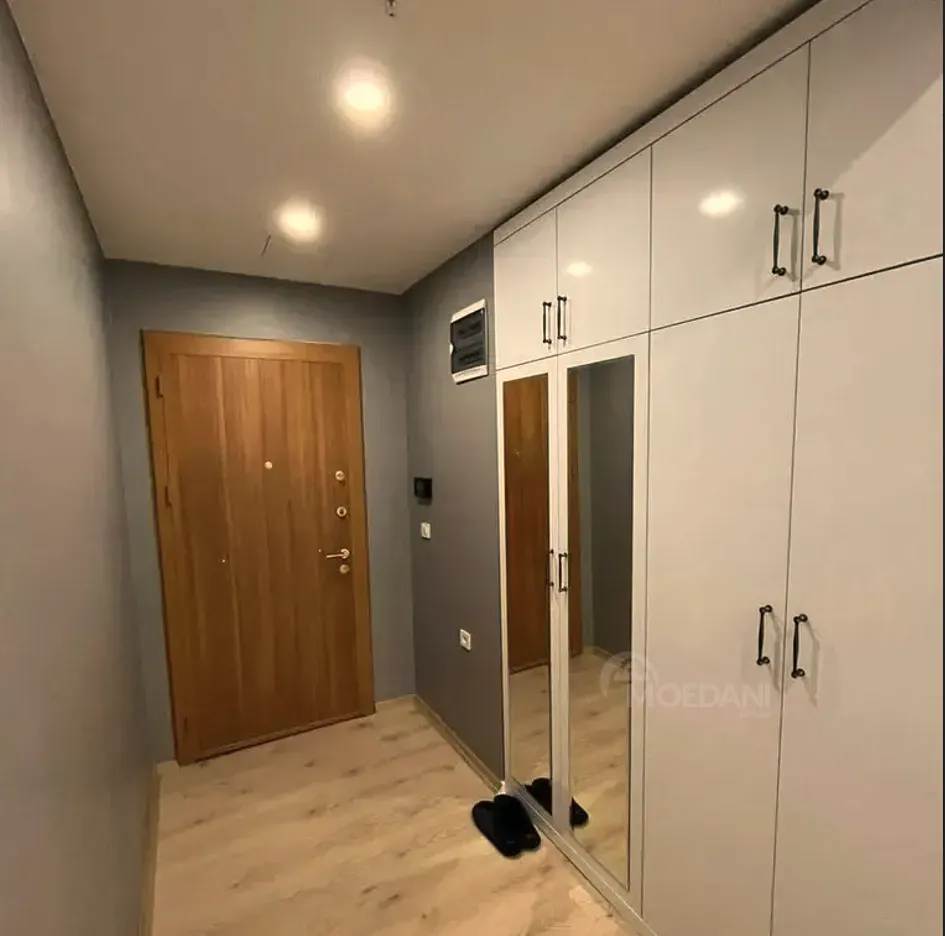 Apartments For Rent three-room 90м² 16/47 floor Batumi - photo 5