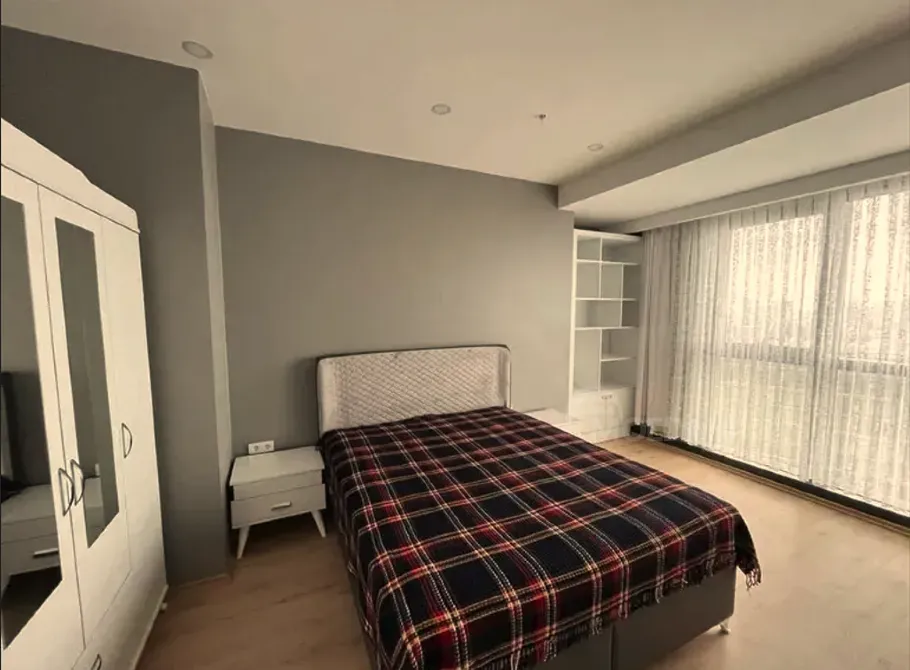 Apartments For Rent three-room 90м² 16/47 floor Batumi - photo 2