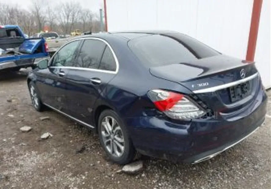 Mercedes C 2L 2016 თბილისი - photo 5