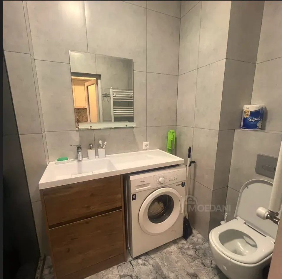 Apartments For Rent one-room 37м² 9/20 floor Batumi - photo 4