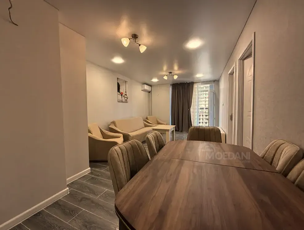 Apartments For Rent three-room 80м² 8/13 floor Batumi - photo 1