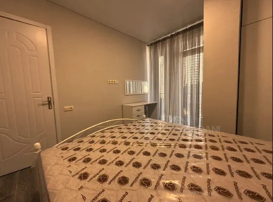 Apartments For Rent three-room 80м² 8/13 floor Batumi - photo 10