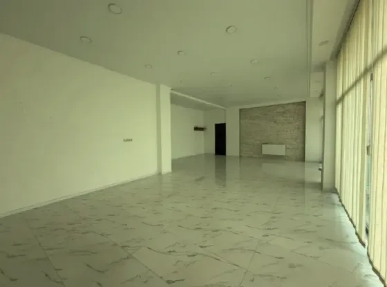 180მ² 1/1 სართ Batumi
