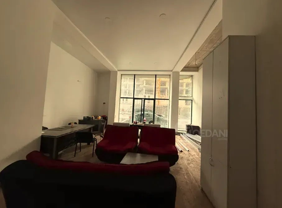 Универсальное коммерческое помещение в аренду в Батуми Батуми - изображение 8