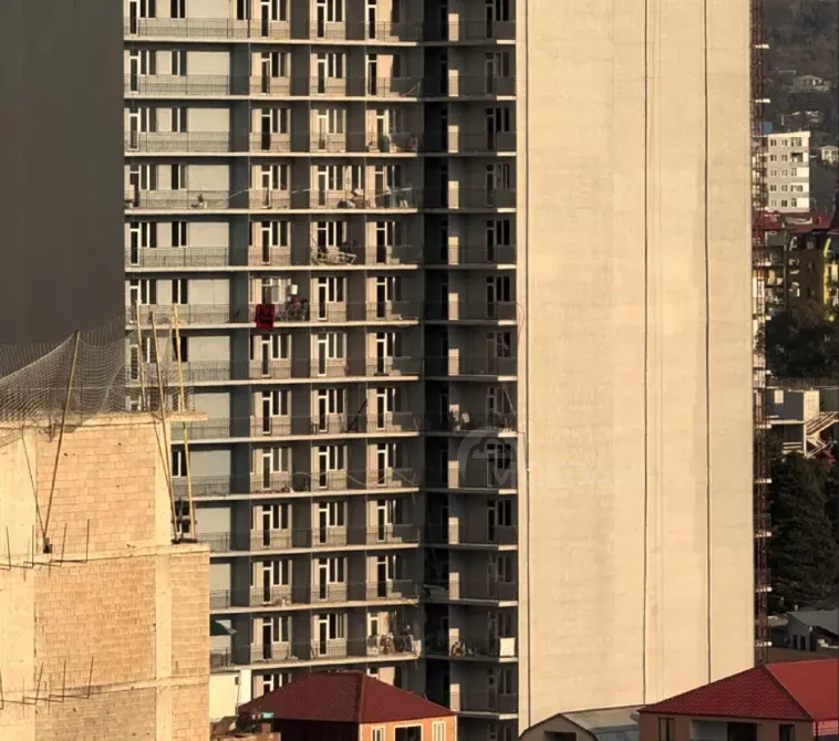 Продам 2-комн. квартиру 33м² 14/22 эт. Батуми - изображение 2