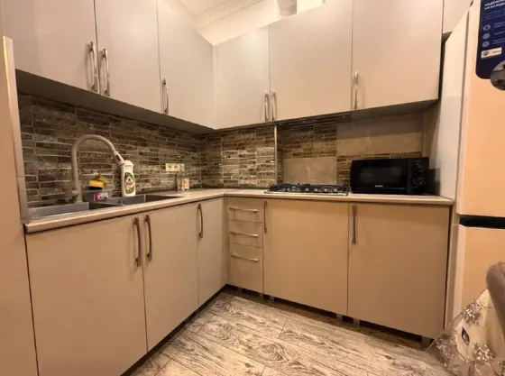 Იყიდება 2 ოთახიანი ბინას $48 000 ბათუმი 35მ² 4/12 სართ Батуми