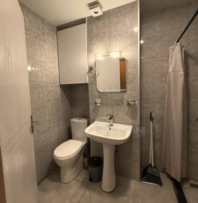 Продам 2-комн. квартиру 35м² 4/12 эт. Батуми - изображение 2