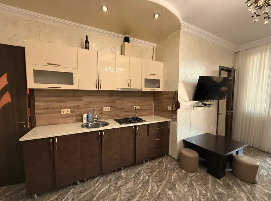 Apartments For Sale three-room 56м² 4/18 floor Batumi - photo 7