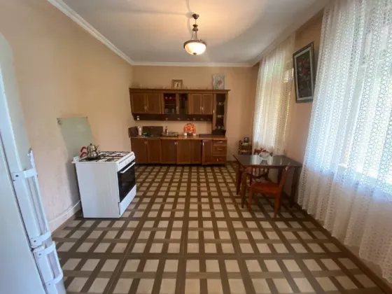 Продам дом 2748м² ქობულეთი