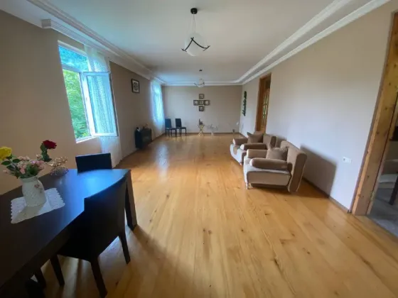 Продам дом 2748м² ქობულეთი