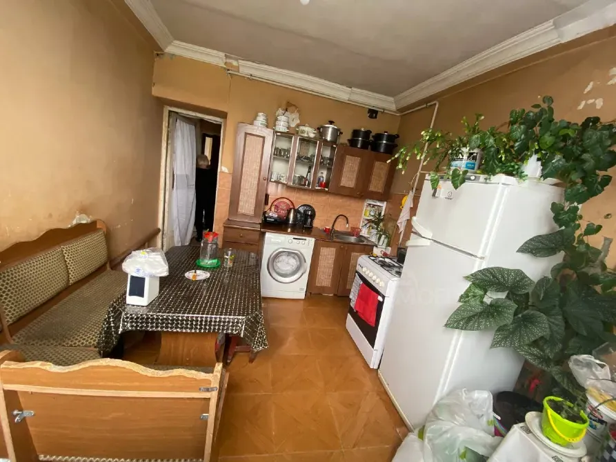 იყიდება 3 ოთახიანი ბინას 52მ² 5/5 სართ ქობულეთი - photo 7