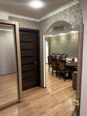 Продам 5-комн. квартиру $110 000 в Кобулети 98м² 2/5 эт. Kobuleti