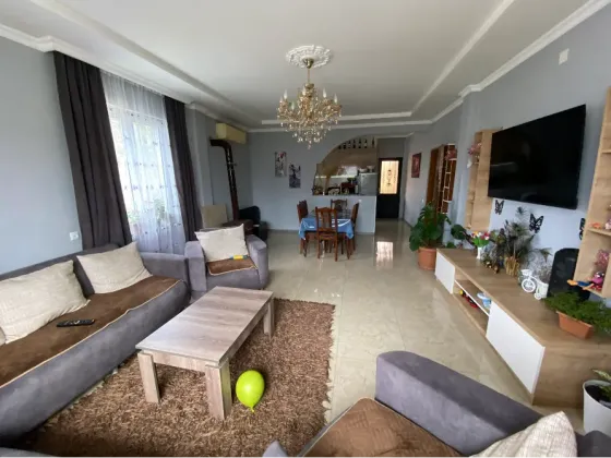 Იყიდება სახლი 725м² Kobuleti