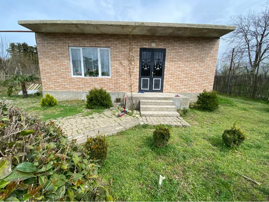 სახლი 725м² ქობულეთი - photo 1