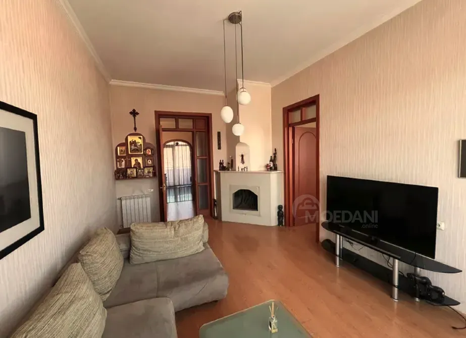 Apartments For Rent three-room 95м² 4/7 floor Tbilisi - photo 1