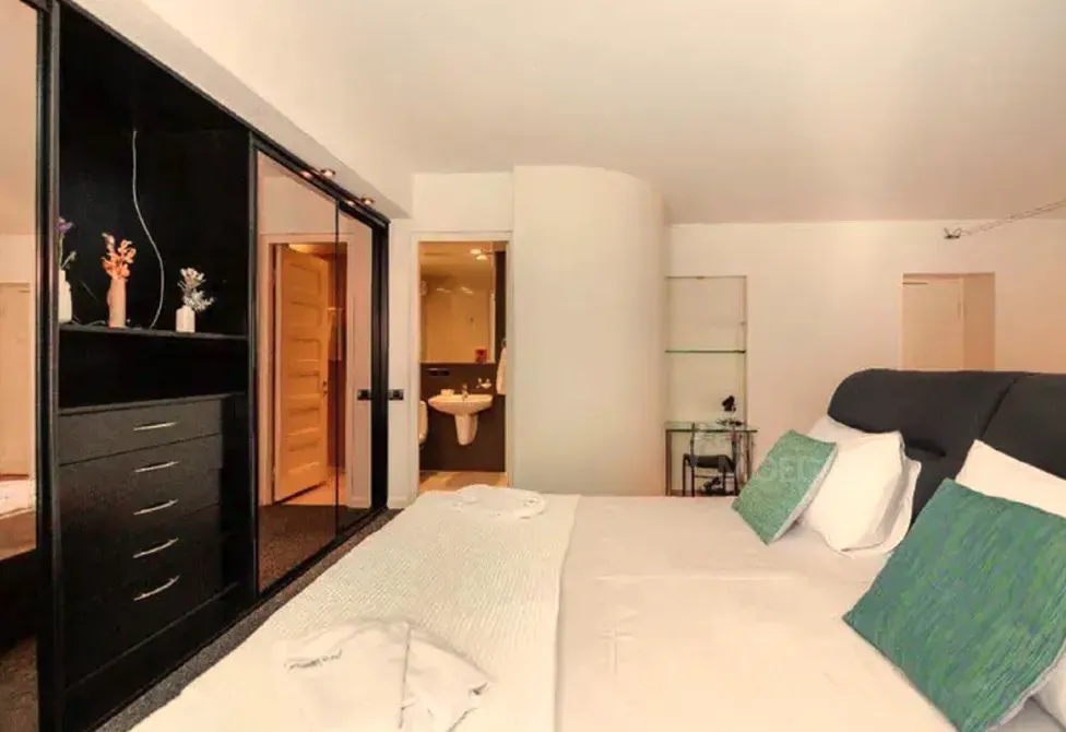 Apartments For Rent three-room 115м² 3/7 floor Tbilisi - photo 10