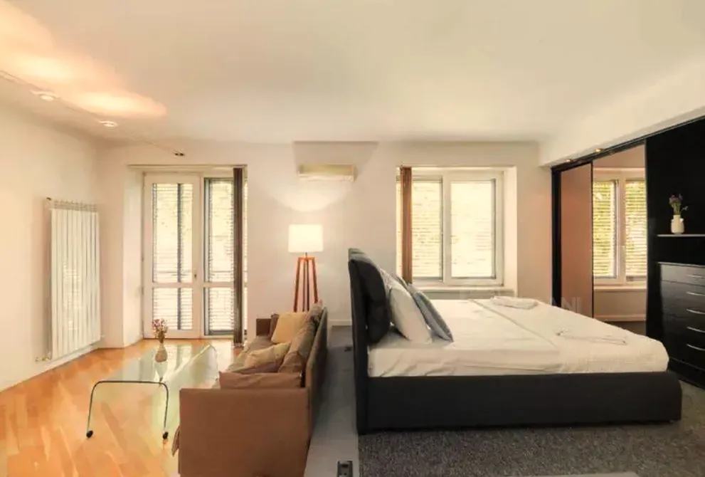 Apartments For Rent three-room 115м² 3/7 floor Tbilisi - photo 3