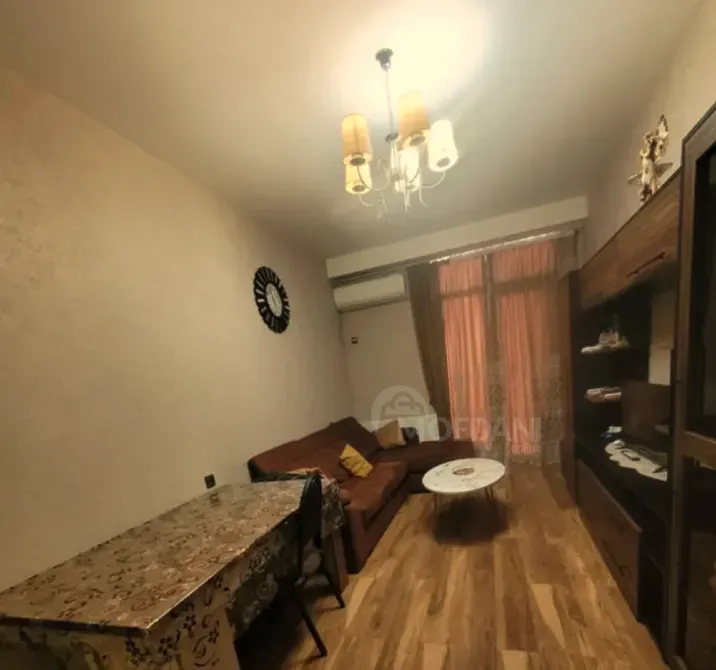 იყიდება 2 ოთახიანი ბინას 63მ² 7/15 სართ თბილისი - photo 5