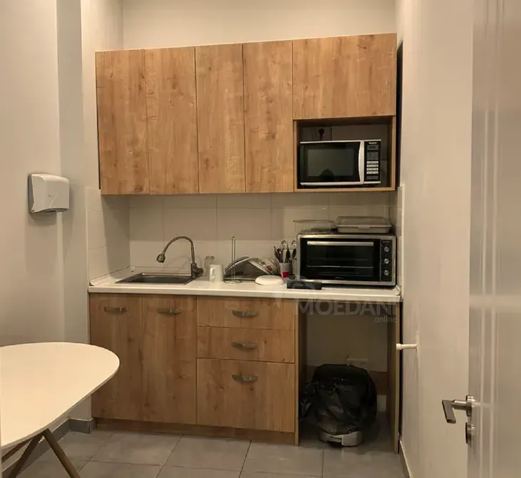 Ქირავდება სპეციალური კომერციული ფართი გლდანში თბილისი - photo 7