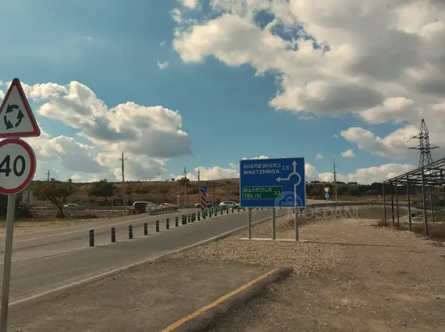 Продам земельный участок 4663м² Сагареджо - изображение 1