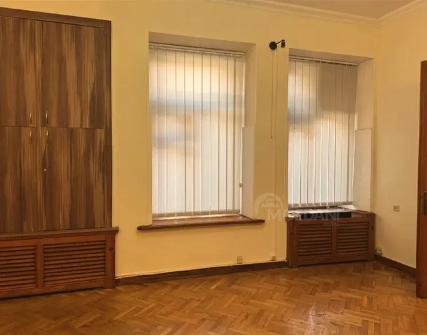 Офисное коммерческое помещение в аренду в Чугурети Тбилиси - изображение 9