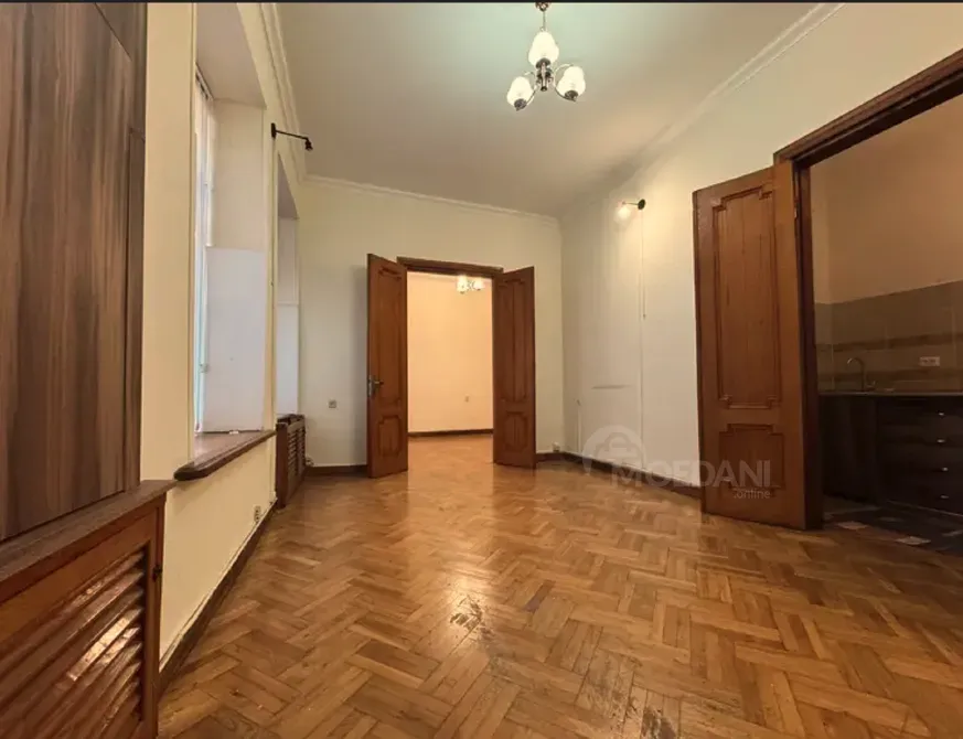 Офисное коммерческое помещение в аренду в Чугурети Тбилиси - изображение 10