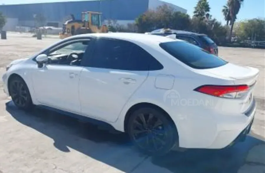 Toyota Corolla 1.8L 2024 Тбилиси - изображение 3