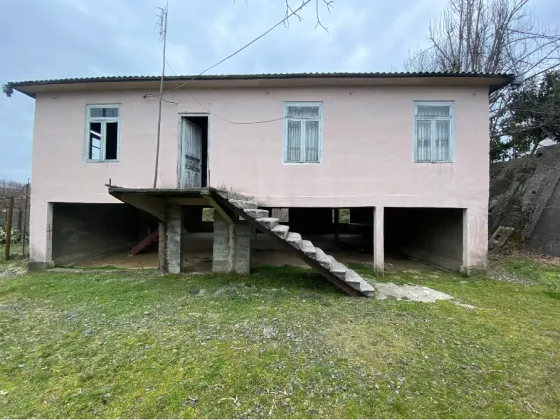 Იყიდება სახლი 1664м² Kobuleti