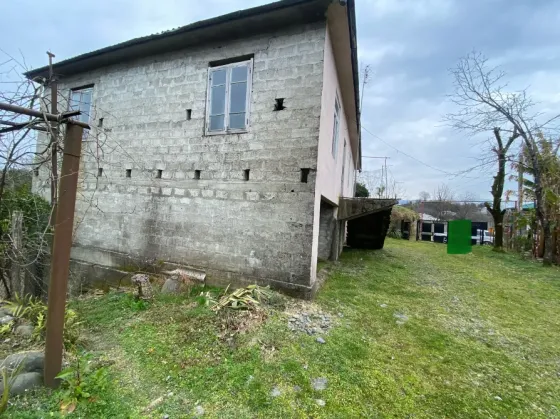 Იყიდება სახლი 1664м² Kobuleti
