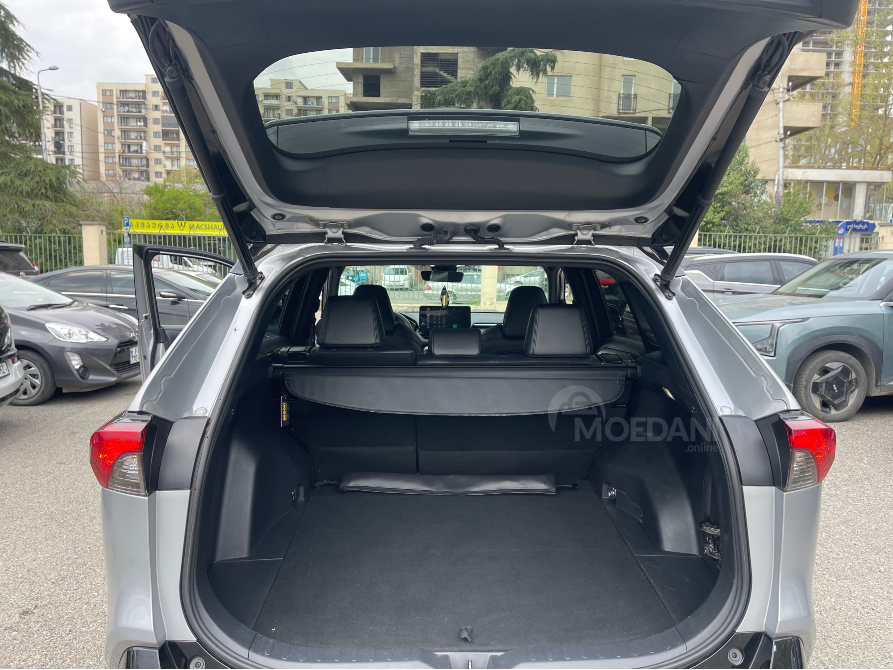 Toyota RAV4 2.5L 2023 Тбилиси - изображение 10