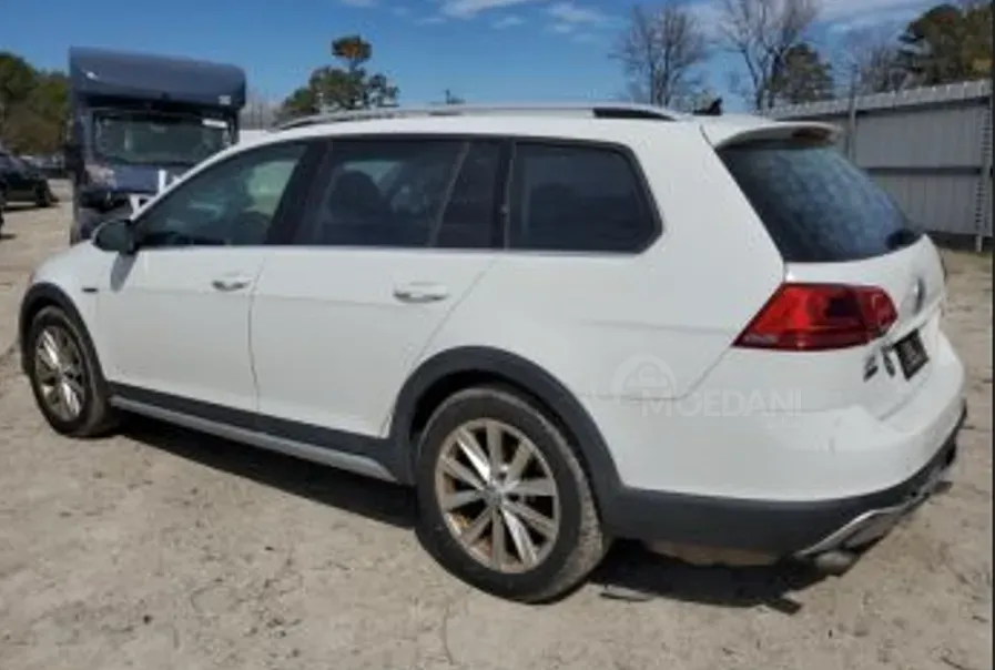 Volkswagen Golf 1.8 2017 Тбилиси - изображение 4