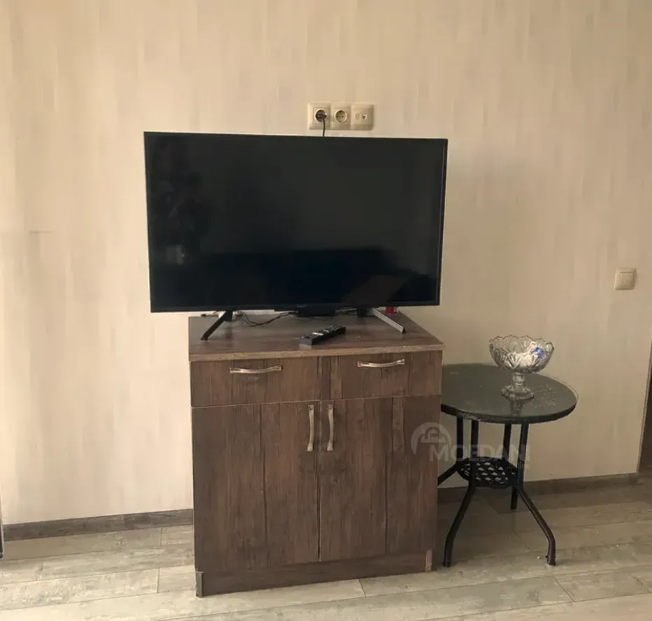 ქირავდება 2 ოთახიანი ბინა 50მ² 8/11 სართ თბილისი - photo 2