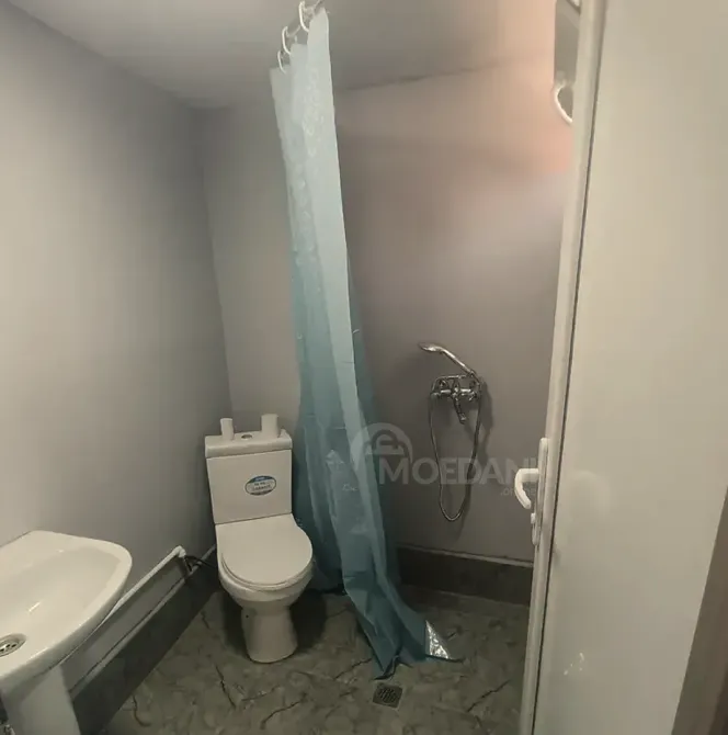 Сдам 2-комн. квартиру 45м² 1/1 эт. Тбилиси - изображение 2