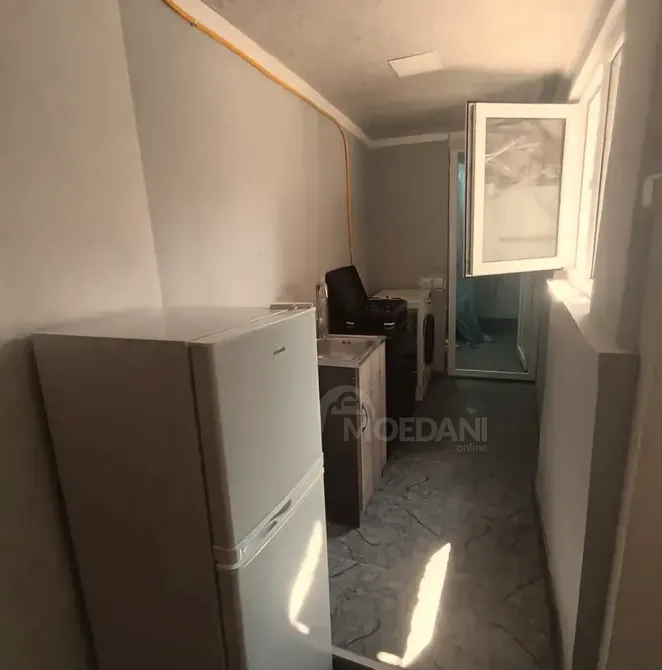 Сдам 2-комн. квартиру 45м² 1/1 эт. Тбилиси - изображение 3