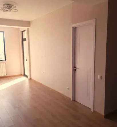 Იყიდება 2 ოთახიანი ბინას $71 000 თბილისში 46მ² 7/10 სართ Tbilisi
