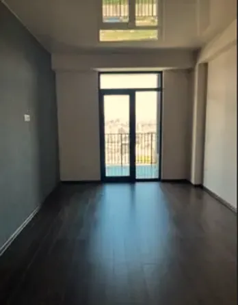 Იყიდება 2 ოთახიანი ბინას $76 000 თბილისში 57.3მ² 11/18 სართ Tbilisi