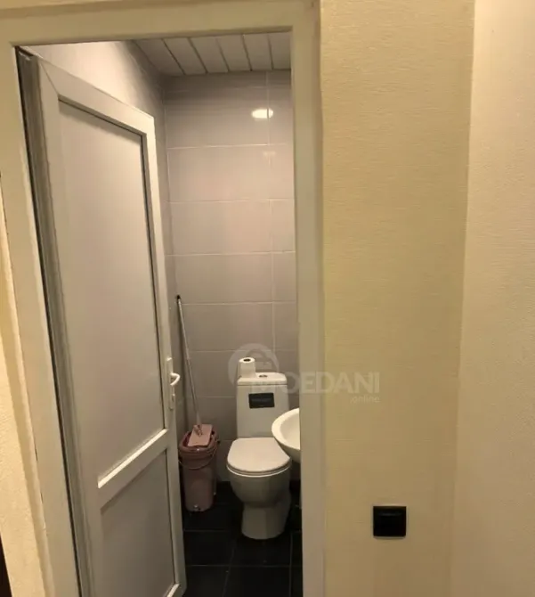 Იყიდება საოფისე კომერციული ფართი ჩუღურეთში თბილისი - photo 3