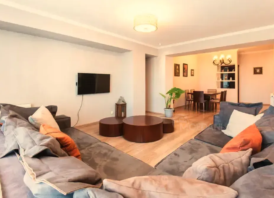 იყიდება 3 ოთახიანი ბინას 101.82მ² 5/5 სართ თბილისი - photo 1